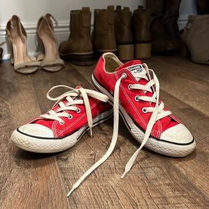 Red Converse